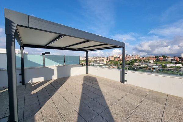 pergola toit rigide sur terrasse